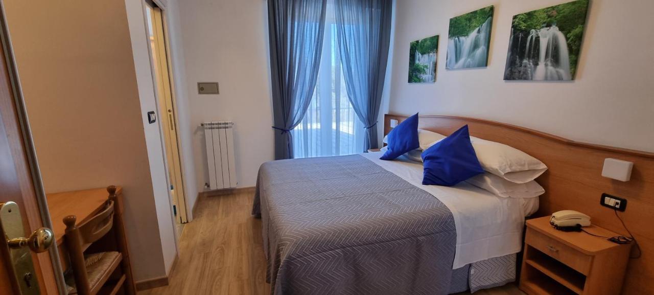 Hotel Mare Blu -- Boutique Pineto Ngoại thất bức ảnh