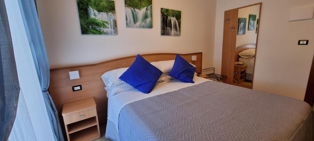 Hotel Mare Blu -- Boutique Pineto Ngoại thất bức ảnh