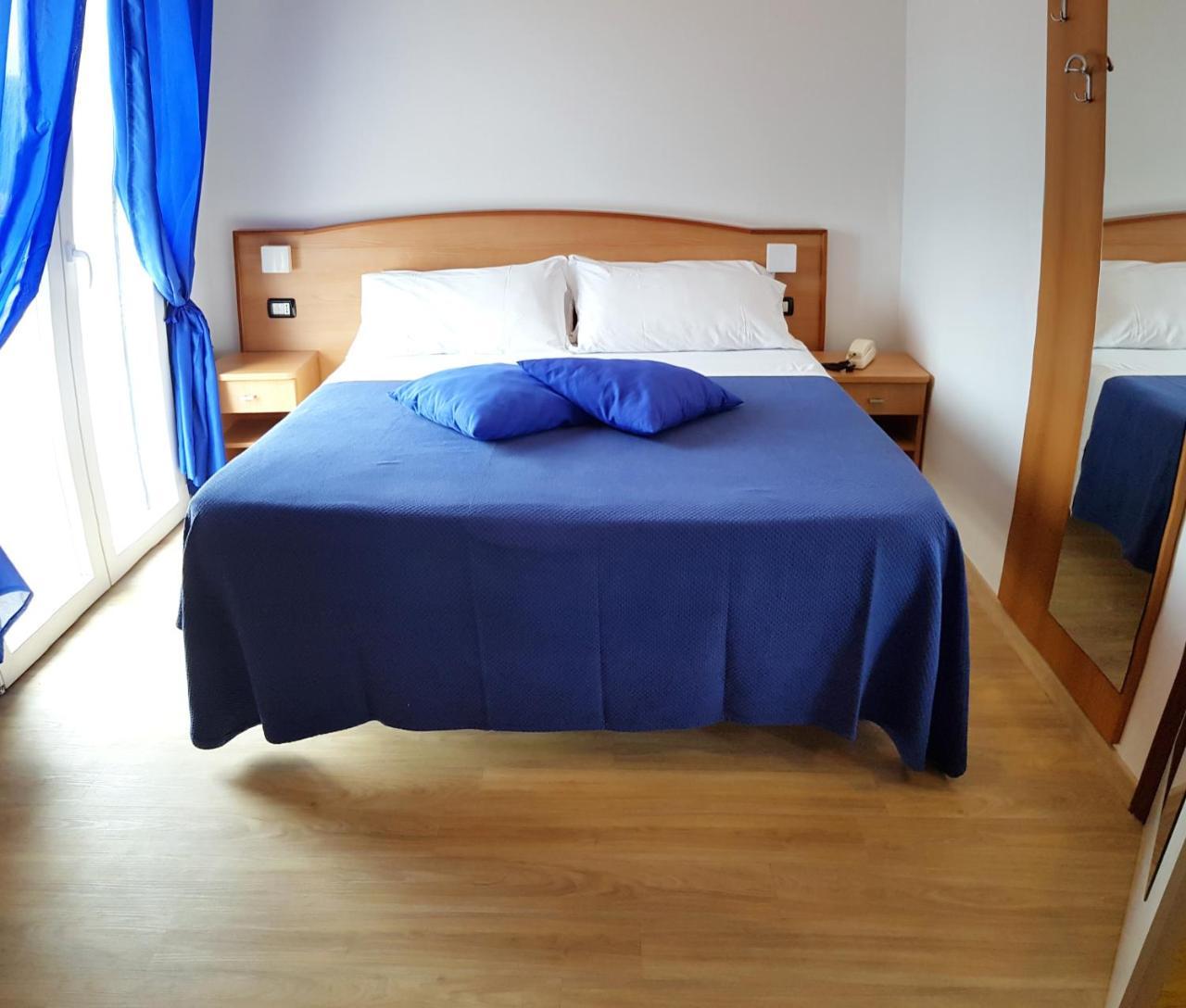 Hotel Mare Blu -- Boutique Pineto Ngoại thất bức ảnh